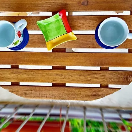 شقة 500 Steps To The