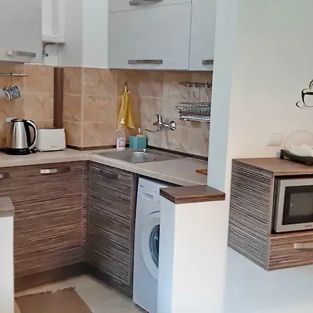 500 Steps To The Appartement