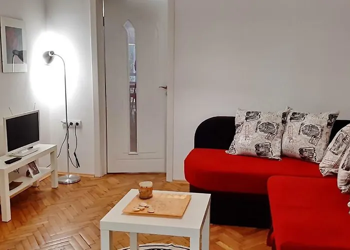 500 Steps To The Apartment Varna